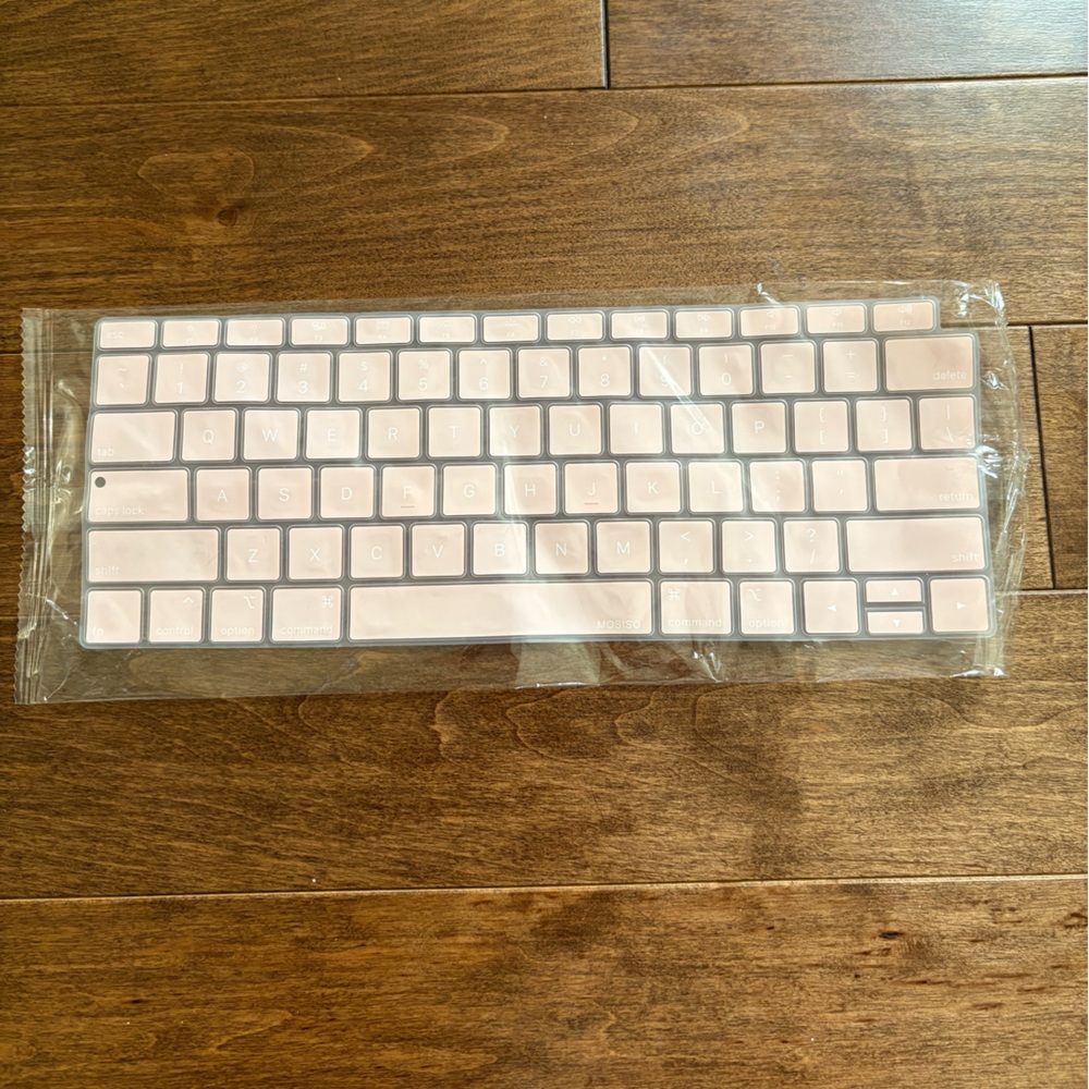 MACBOOK KEYBOARD COVER